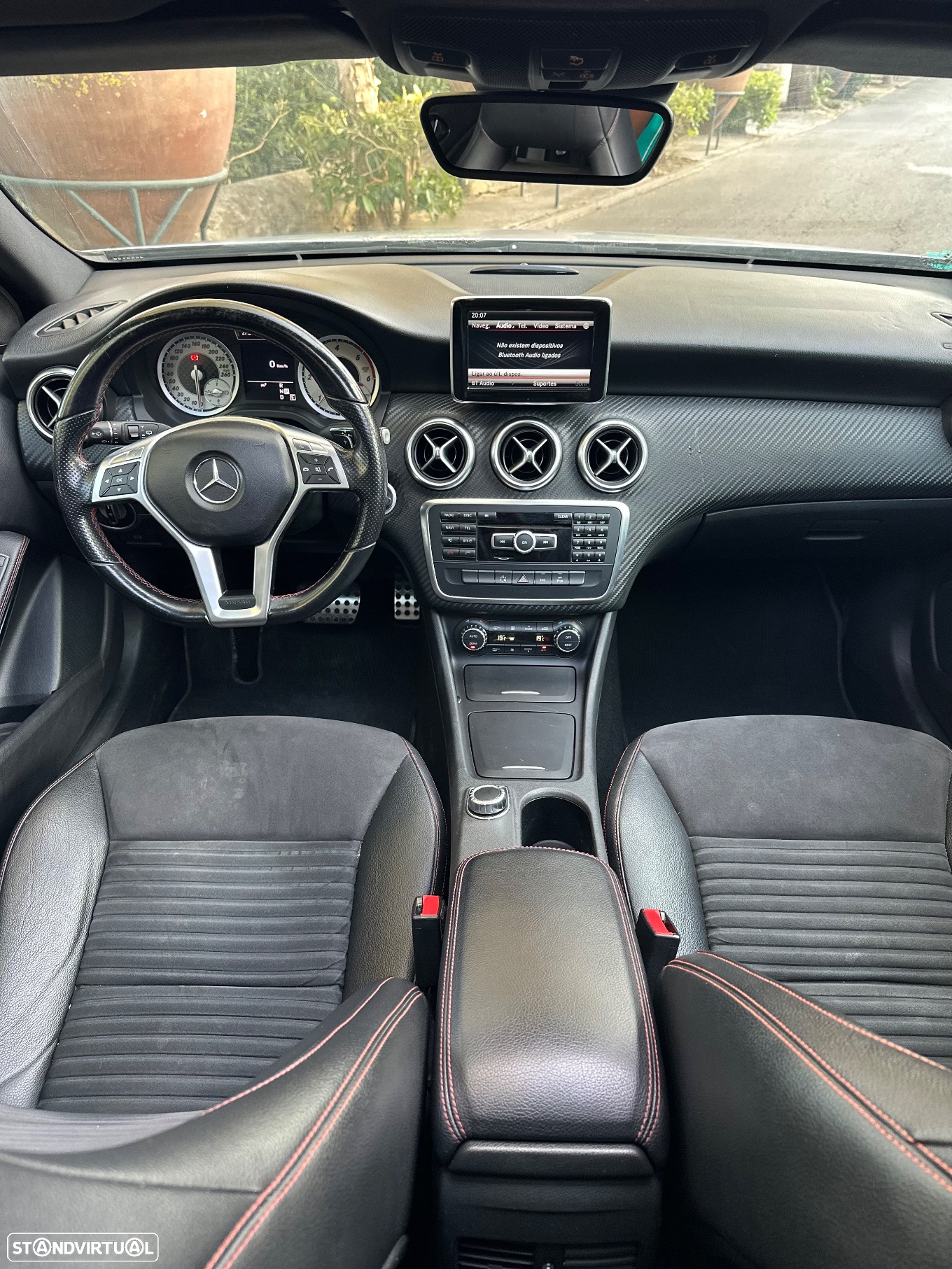 Mercedes-Benz A 220 d 7G-DCT AMG Line - 8