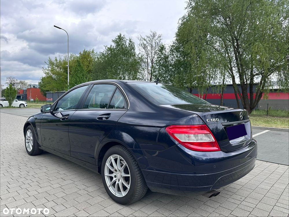 Mercedes-Benz Klasa C 180 Kompressor BlueEFFICIENCY Elegance - 6