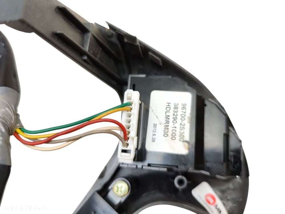 PRZYCISKI MULTIFUNKCJI KIEROWNICY HYUNDAI IX35 96700-2S500 96700-2S300 - 7