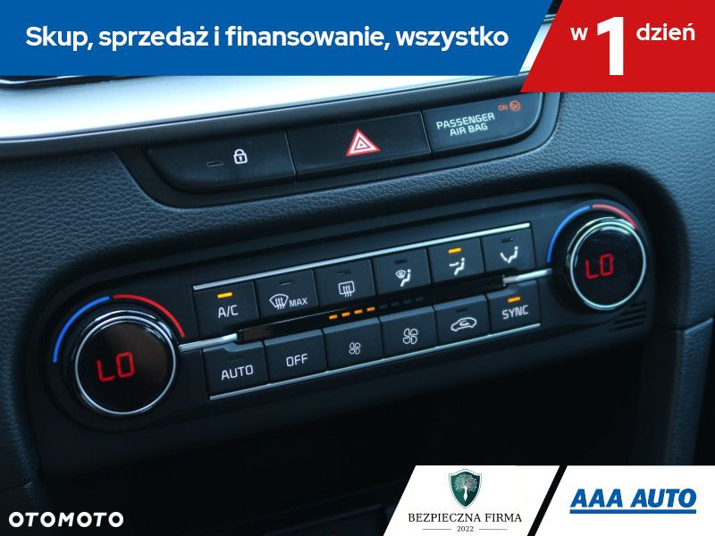 Kia Ceed - 17