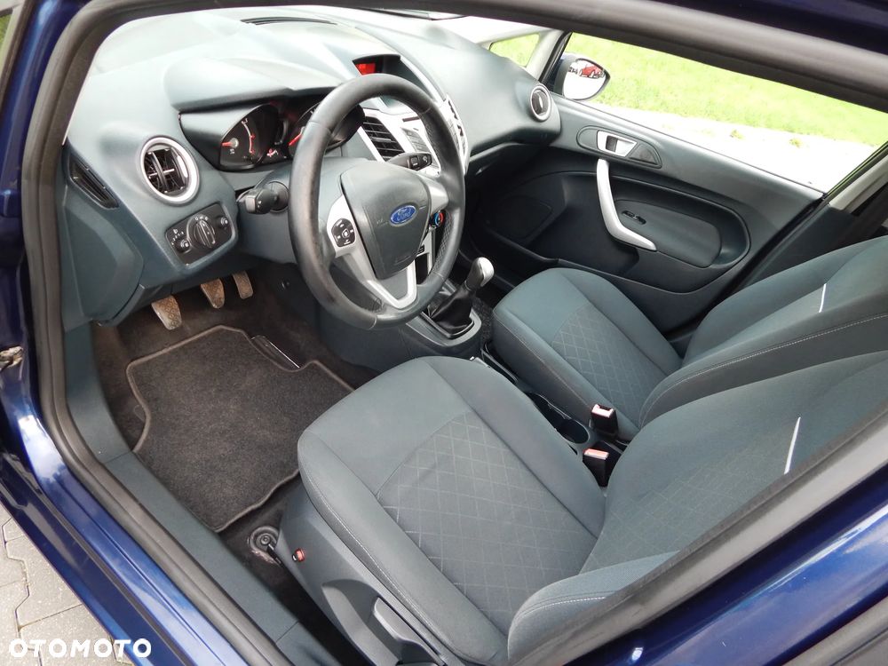 Ford Fiesta 1.25 Viva - 9