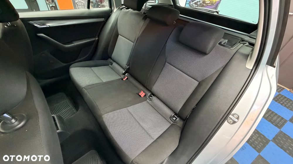 Skoda Octavia 1.2 TSI Active - 17