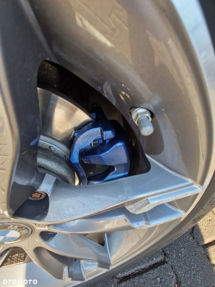 BMW Seria 5 520d xDrive M Sport Edition - 14