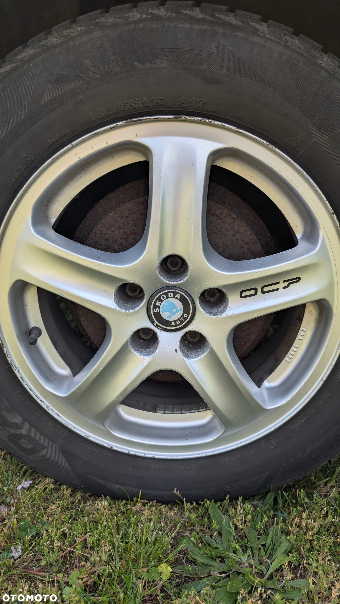 Skoda Octavia 1.6 Ambiente - 9