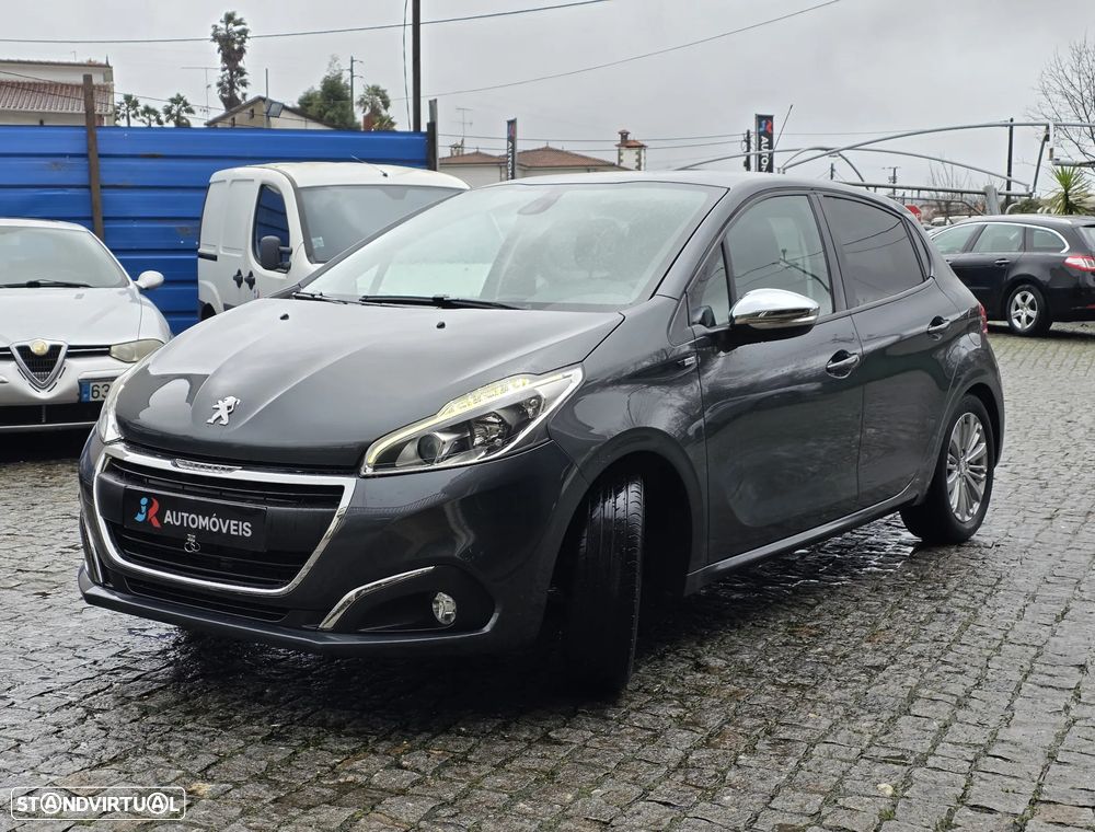 Peugeot 208 1.2 PureTech Style - 3