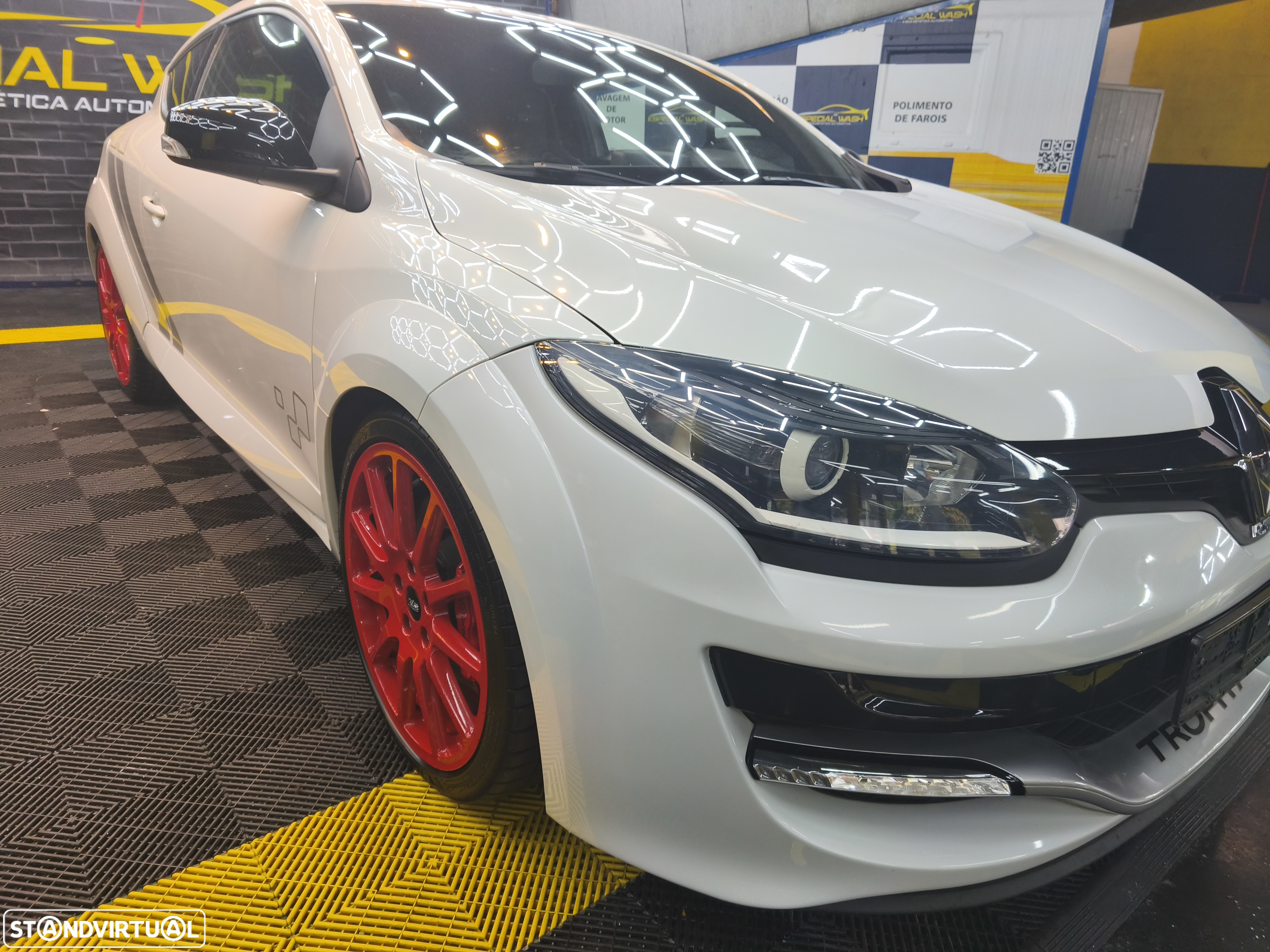 Renault Mégane Coupe 2.0 T RS - 3