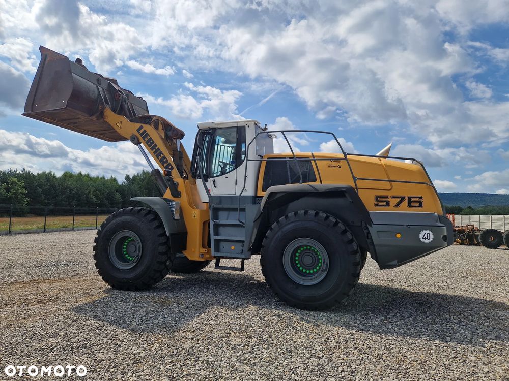 Liebherr L576 - 4