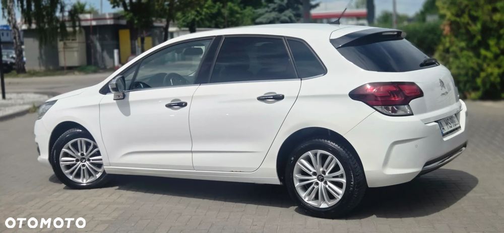 Citroën C4 PureTech e-THP 130 Exclusive - 10
