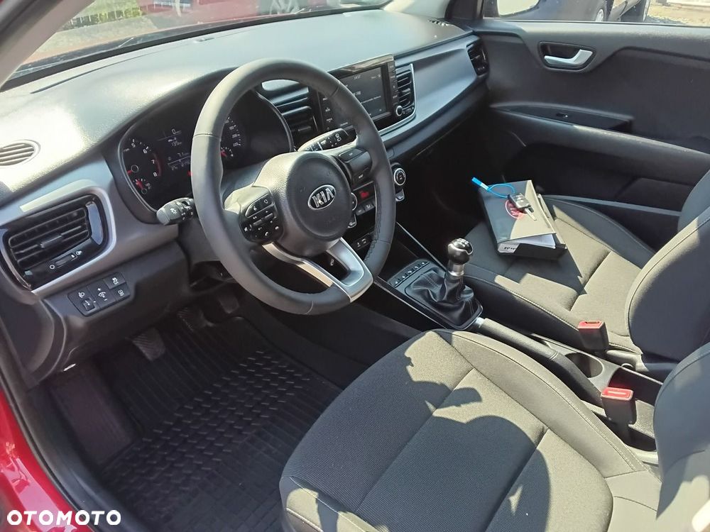 Kia Rio - 9