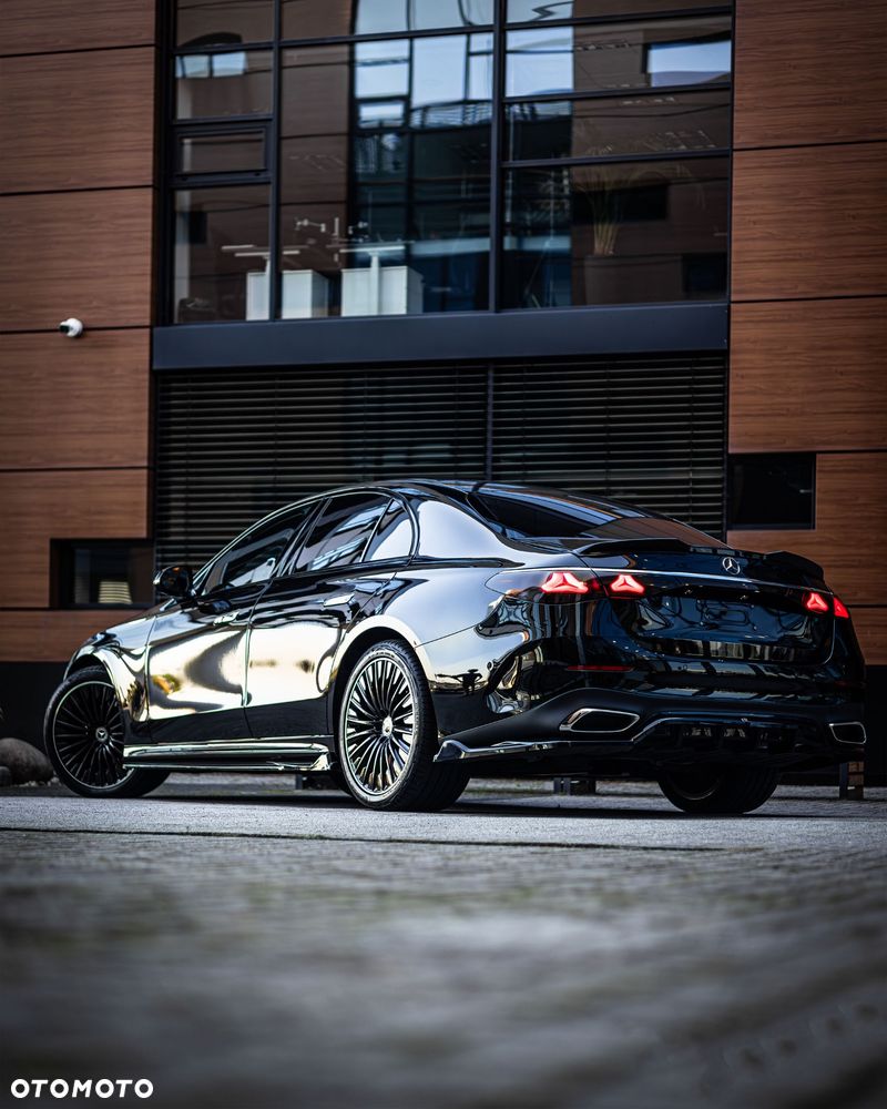 Mercedes-Benz Klasa E 220 d 4-Matic - 5