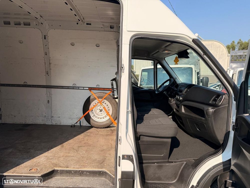 Iveco Daily 35S13 MAXI - 11