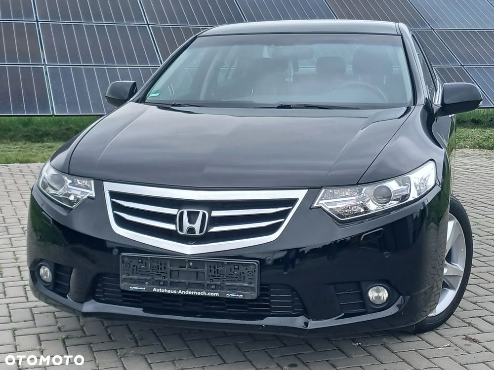 Honda Accord 2.0 Executive - 17