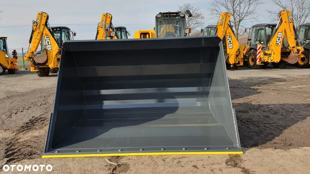 Łyżka objętościowa 5m3 JCB 541-70, 550-80, 560-80 Ładowarka JCB Q-FIT Solidna Wzmocniona - 2
