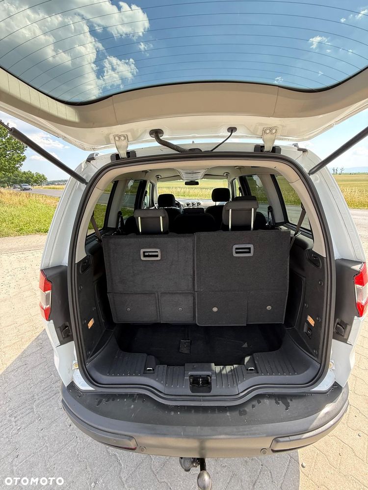 Ford Galaxy 2.0 TDCi Ambiente - 15