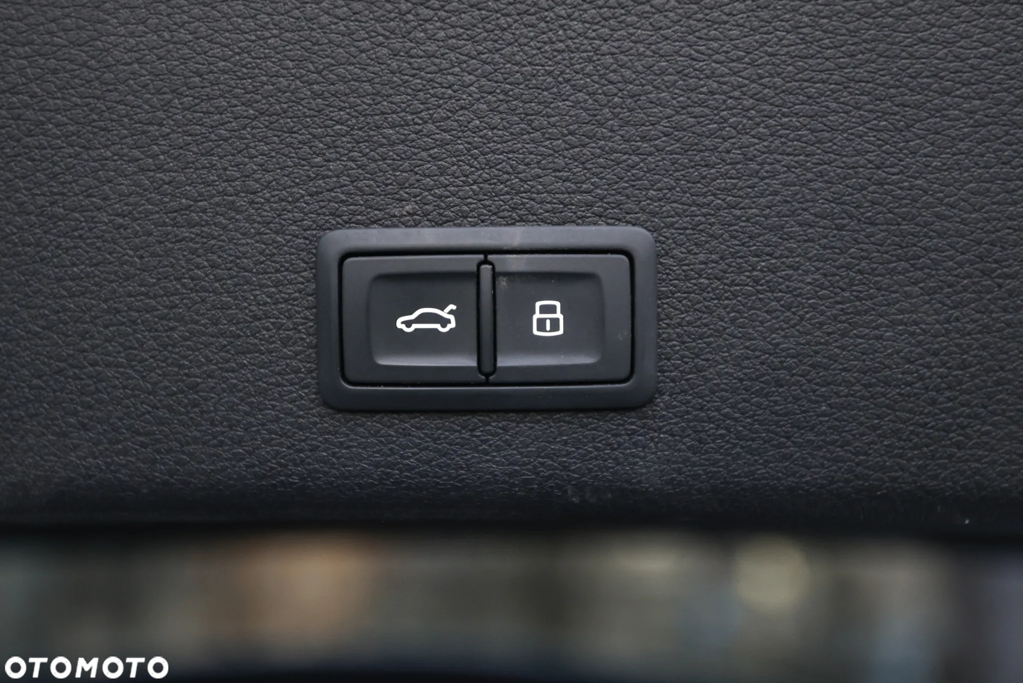 Audi e-tron 55 Quattro S Line - 30