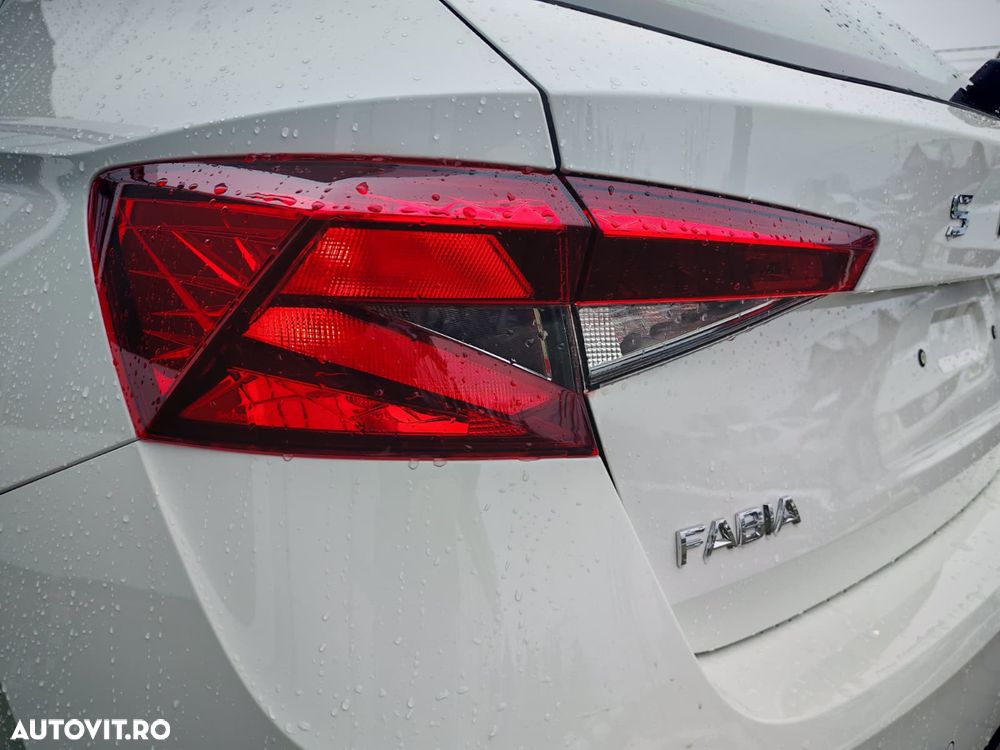 Skoda Fabia 1.0 MPI 80 CP Essence - 10