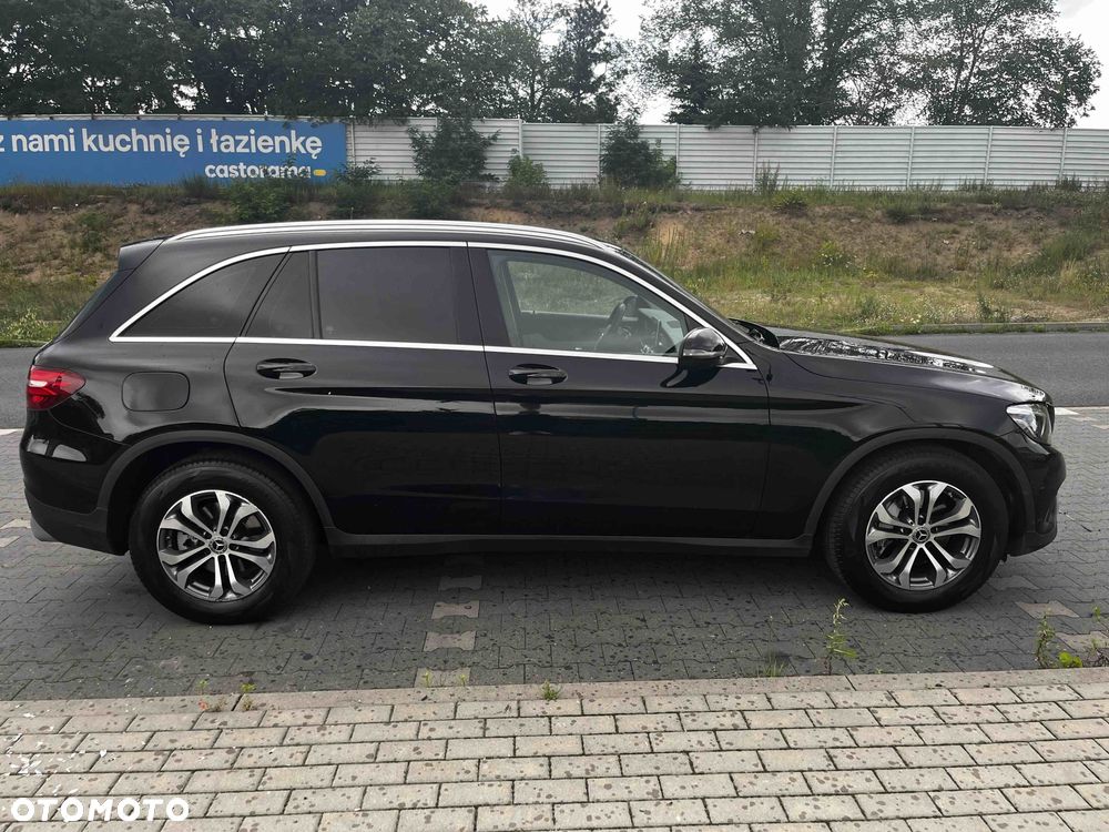 Mercedes-Benz GLC 220 d 4-Matic - 4