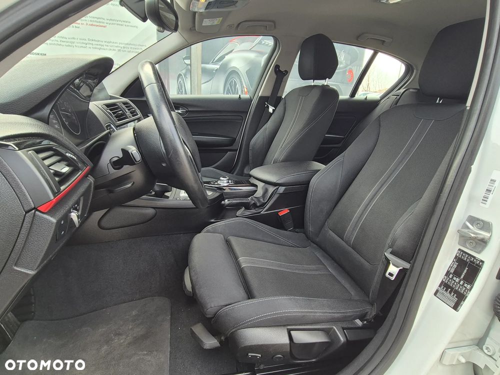 BMW Seria 1 118i Advantage - 25
