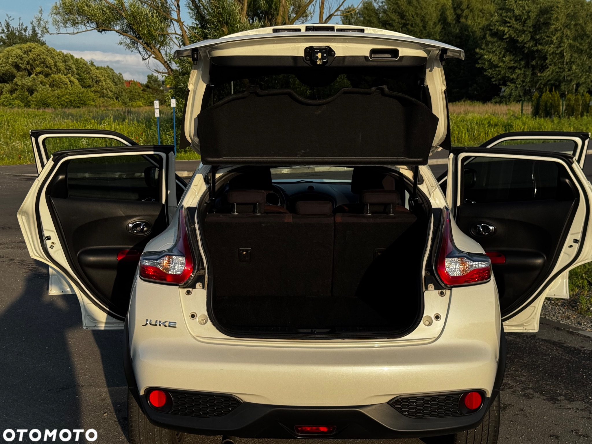 Nissan Juke 1.6 N-Connecta Xtronic EU6 - 26
