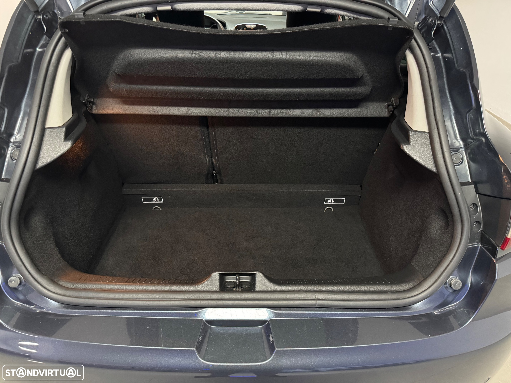 Renault Clio 0.9 TCe Limited Edition - 29