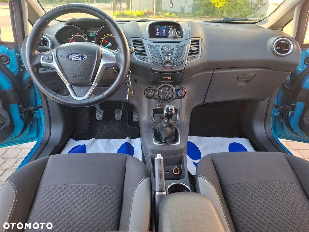Ford Fiesta 1.25 Silver X Plus EU6 - 18