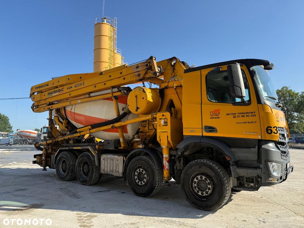 Mercedes-Benz AROCS - 1