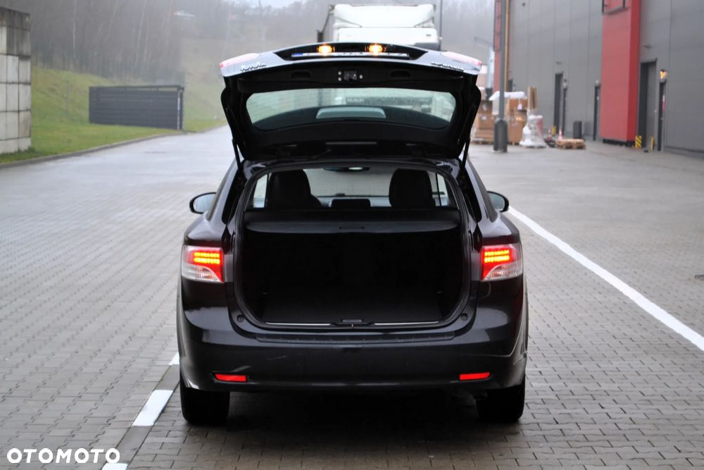 Toyota Avensis 2.0 D-4D Team - 29