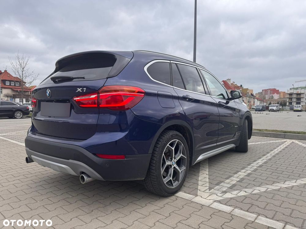 BMW X1 - 23