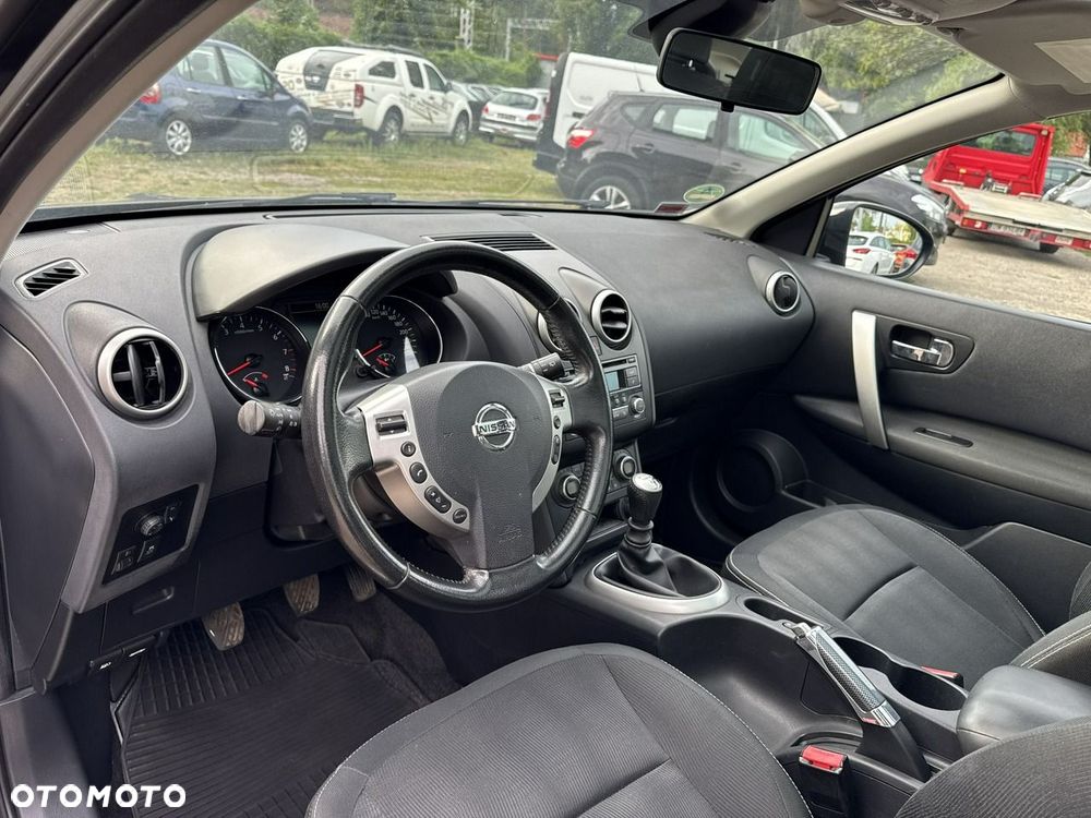 Nissan Qashqai - 26