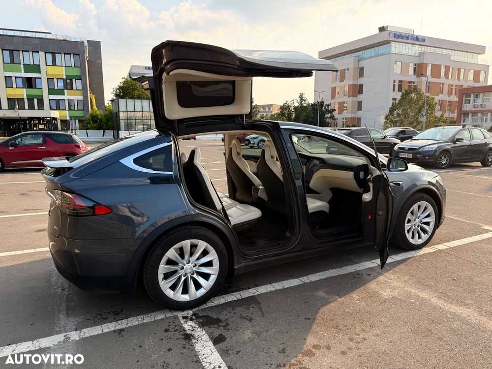 Tesla Model X P100D Allradantrieb - 7