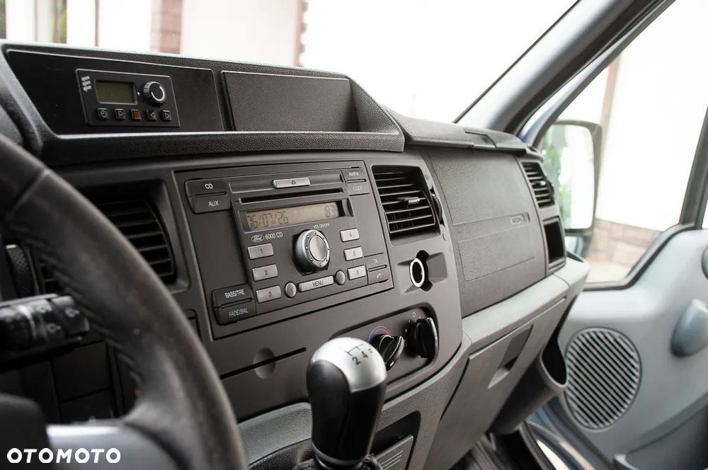 Ford Transit - 29