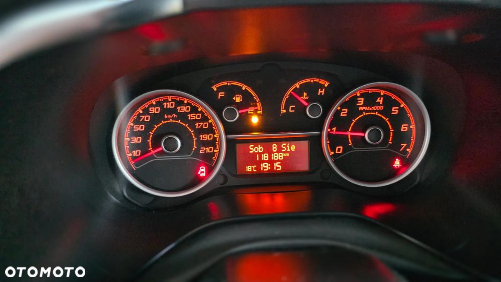 Fiat Doblo - 17