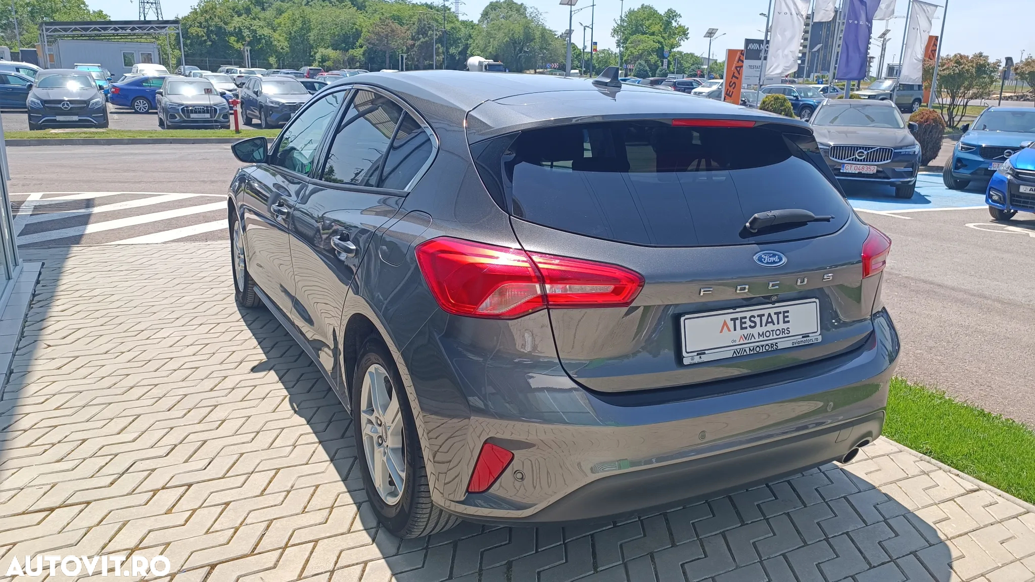 Ford Focus 1.0 EcoBoost Trend - 8