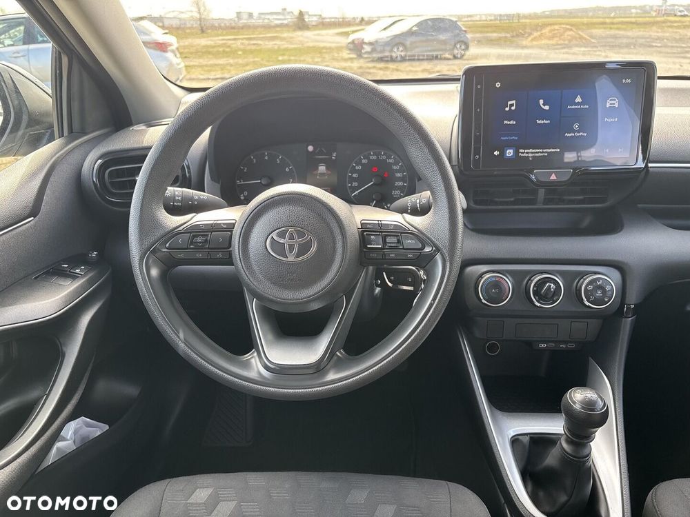 Toyota Yaris 1.5 Active - 12