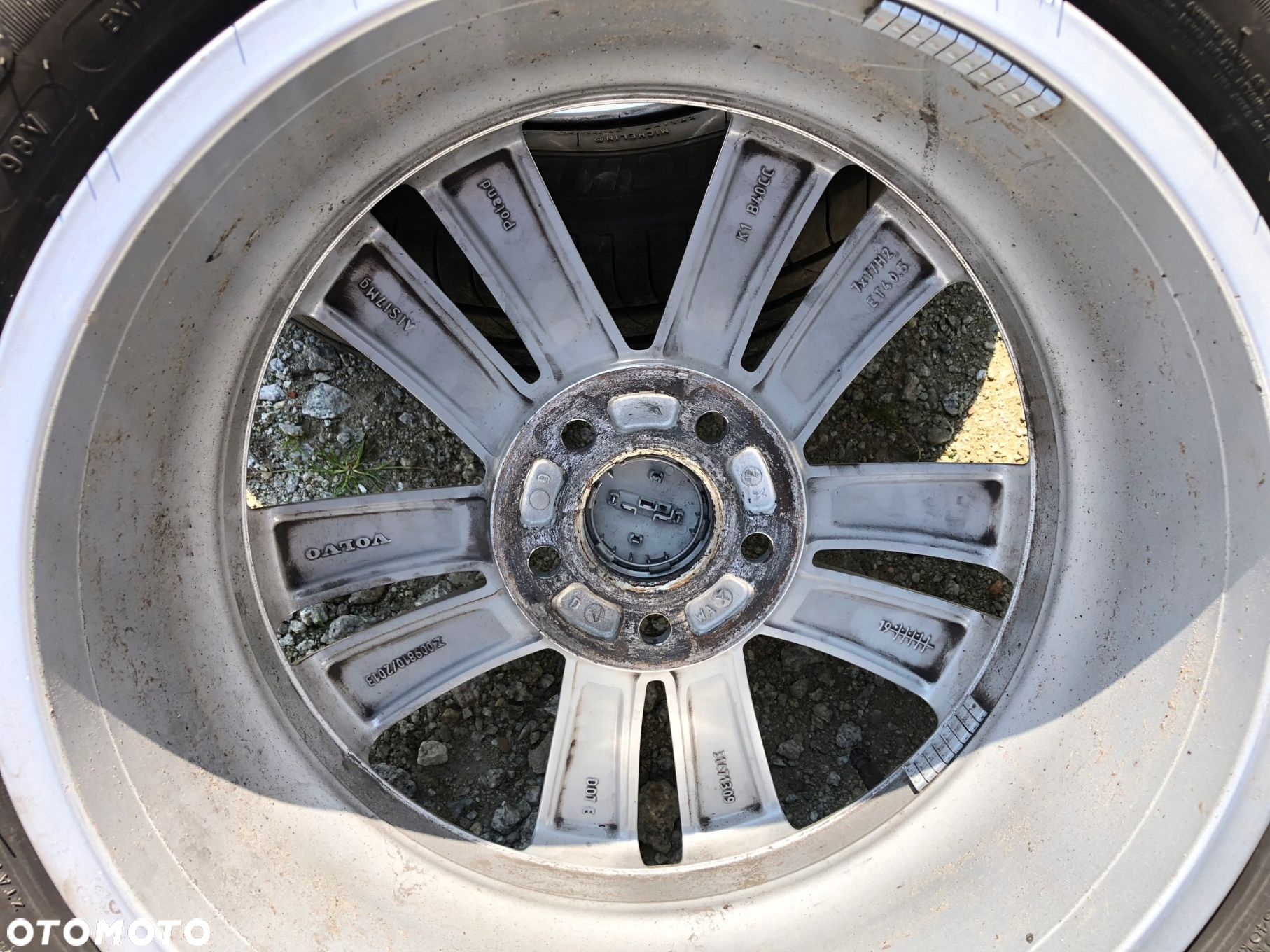 Volvo felga 17 5x108 ET40,5 - 2