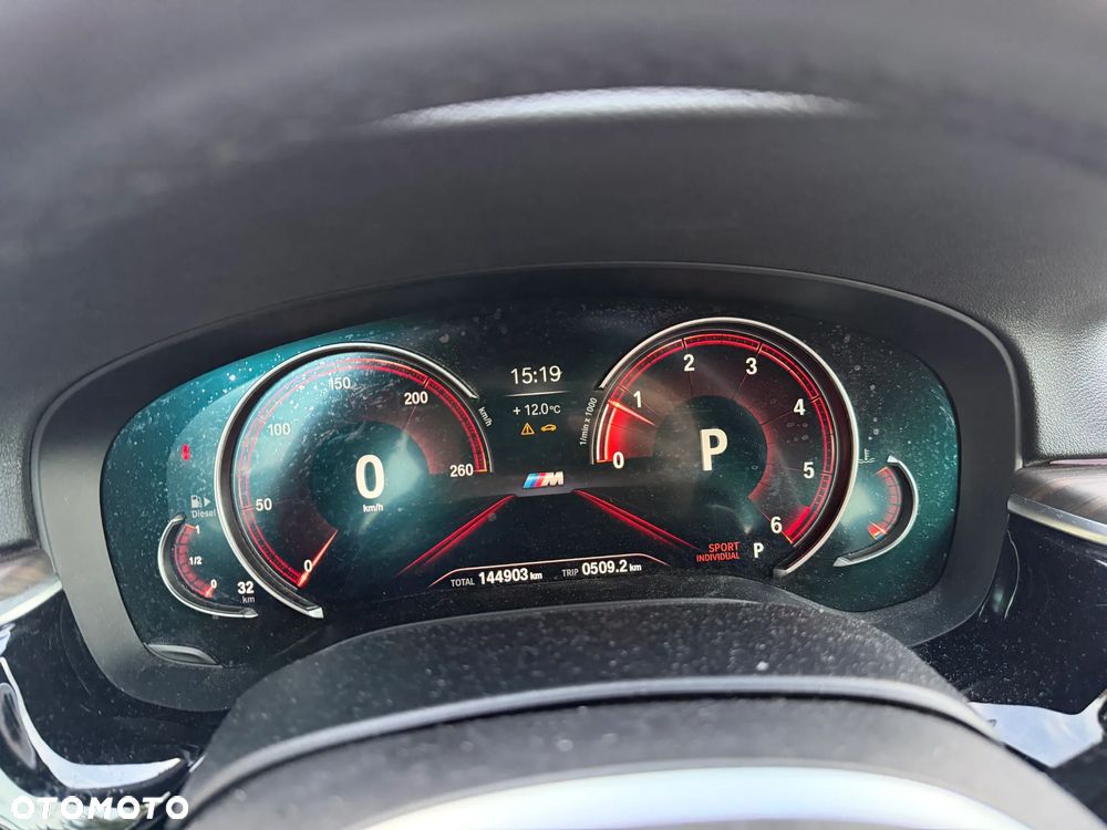 BMW Seria 5 525d M Sport sport - 39