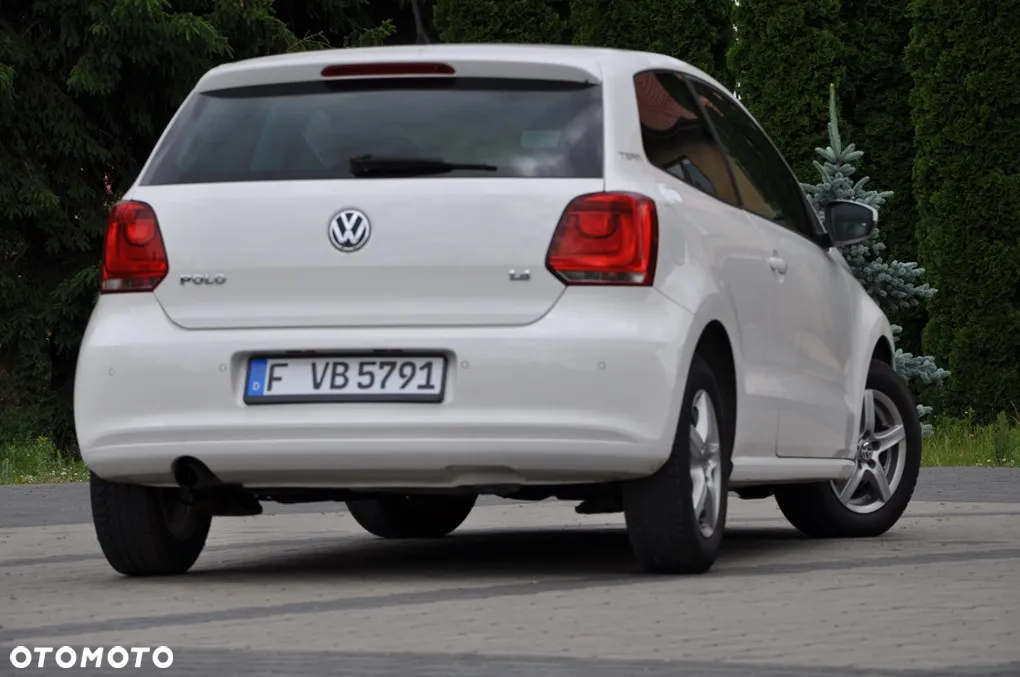 Volkswagen Polo 1.4 Comfortline - 17