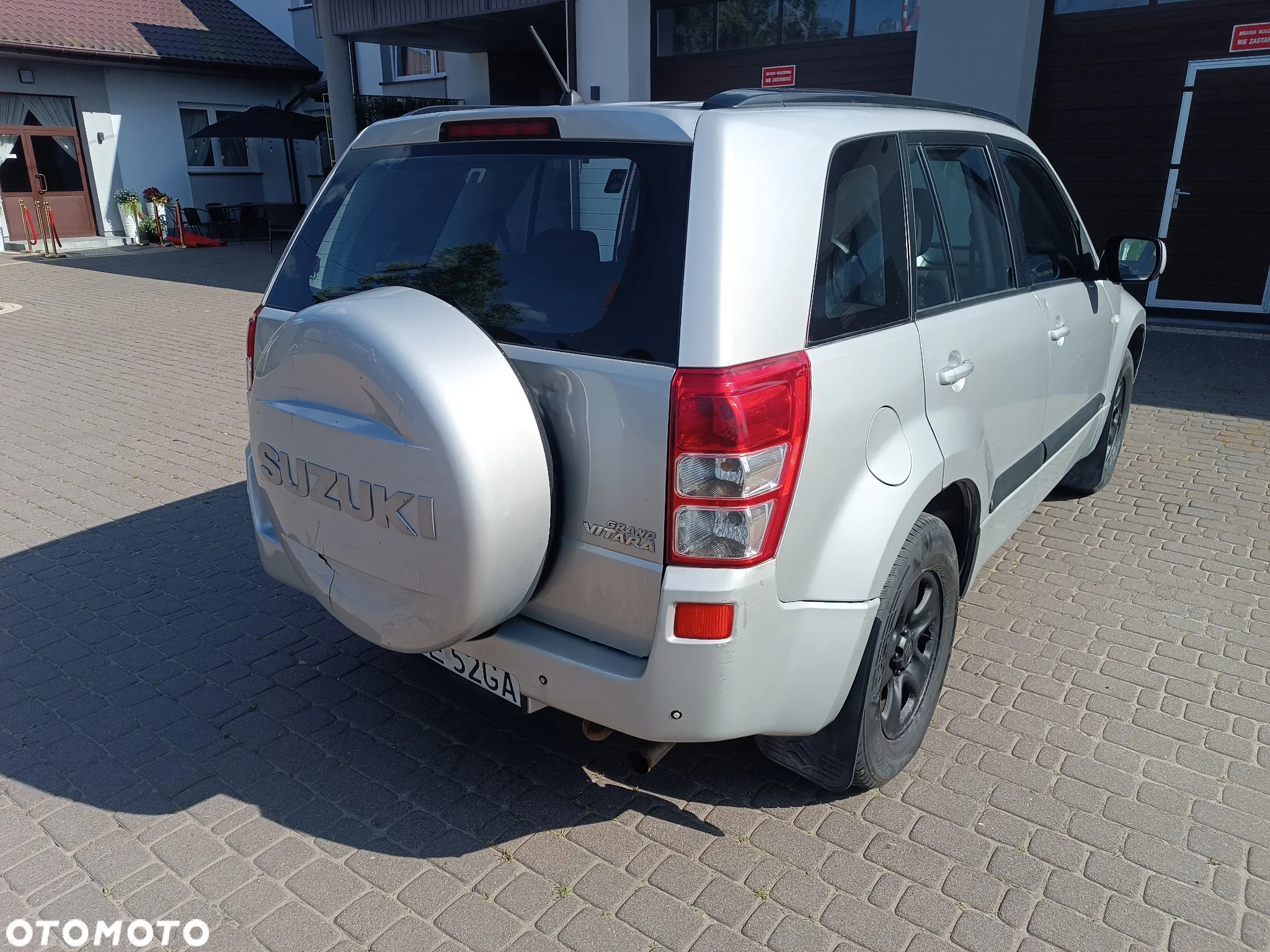 Suzuki Grand Vitara 2.0 - 7