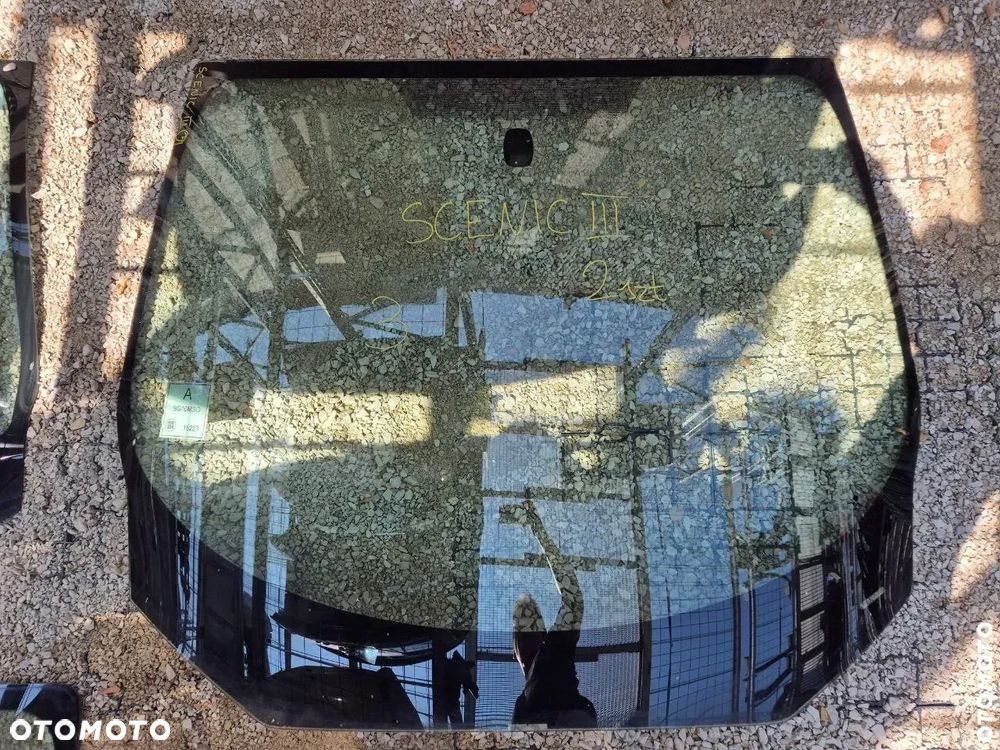 RENAULT SZYBA BOCZNA CZOŁOWA TYLNA - 28