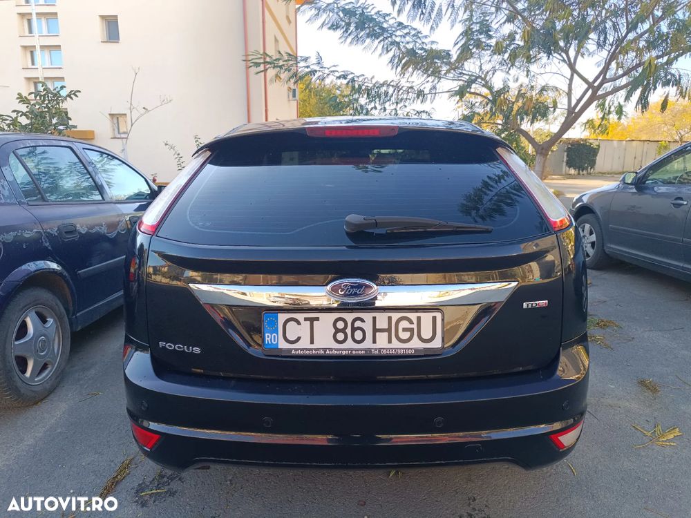 Ford Focus 1.6 TDCi DPF Titanium - 12