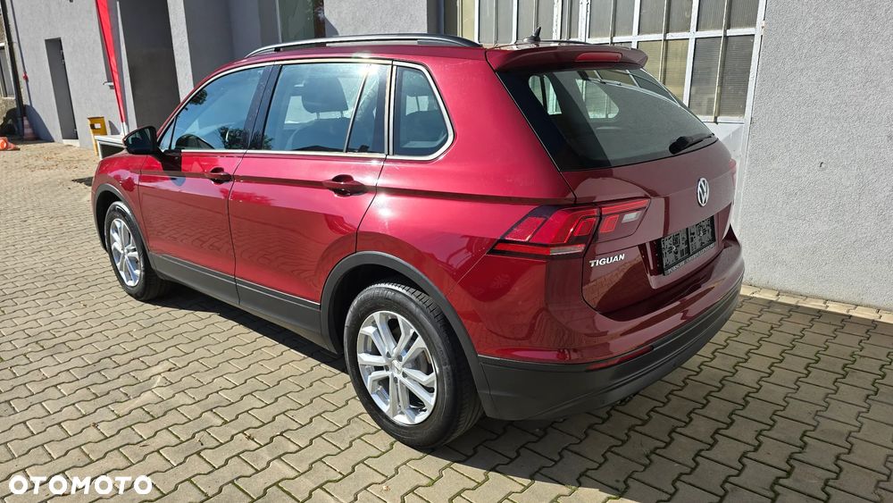 Volkswagen Tiguan - 14
