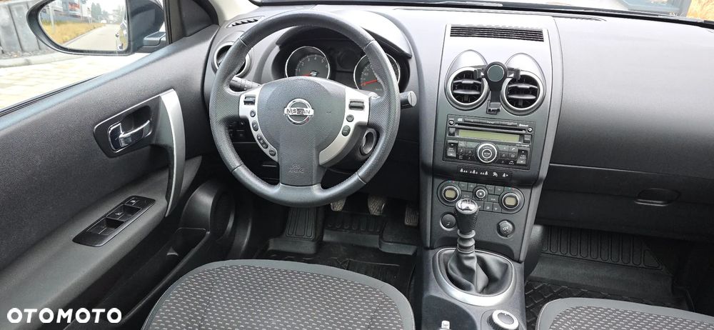 Nissan Qashqai 2.0 4x4 Tekna - 14