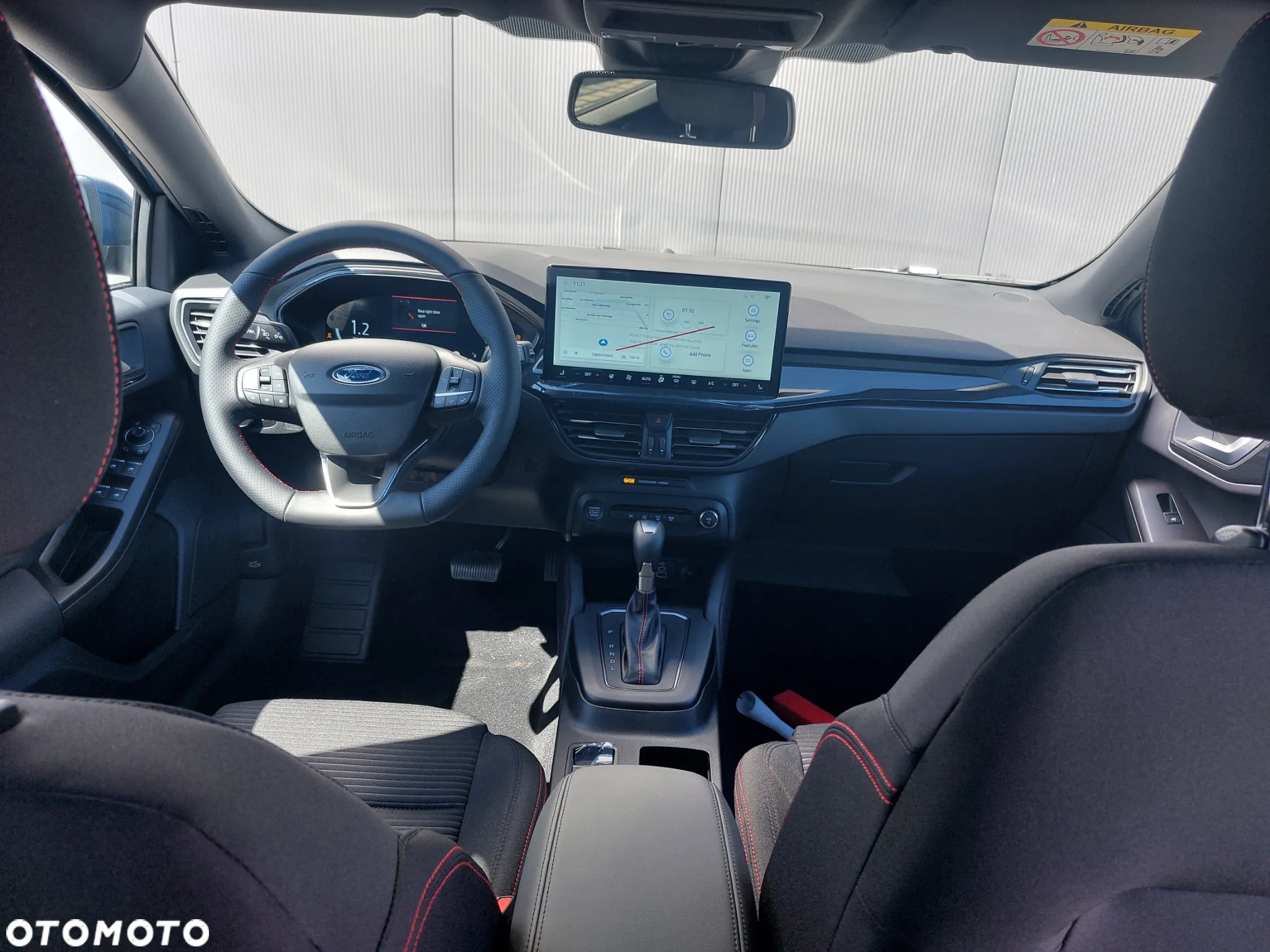 Ford Focus 1.0 EcoBoost mHEV ST-Line X - 14