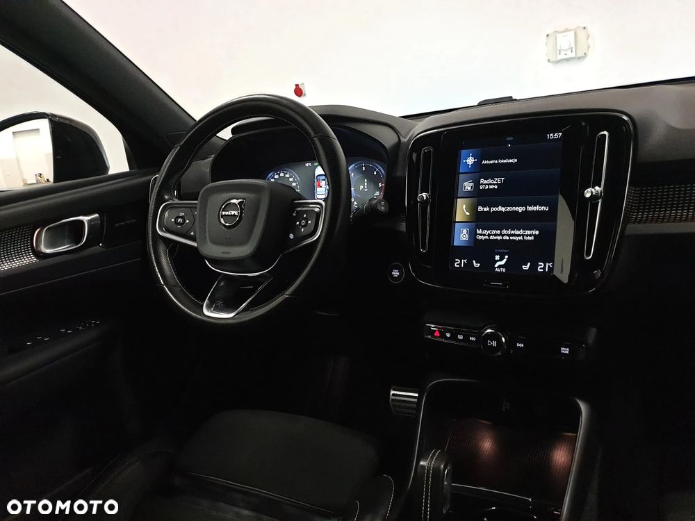 Volvo XC 40 D3 SCR R-Design - 37