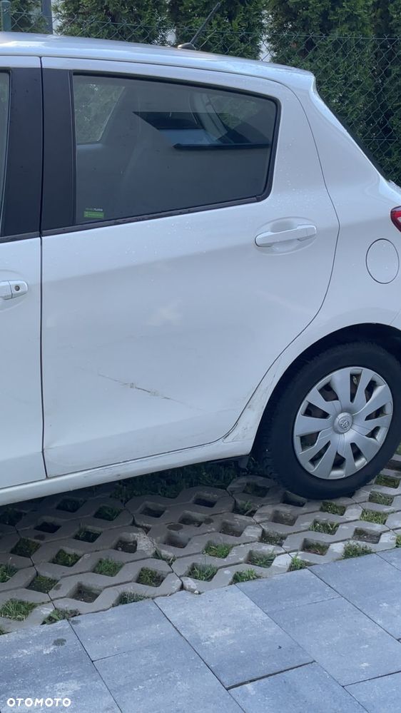 Toyota Yaris 1.5 Premiere Edition - 3
