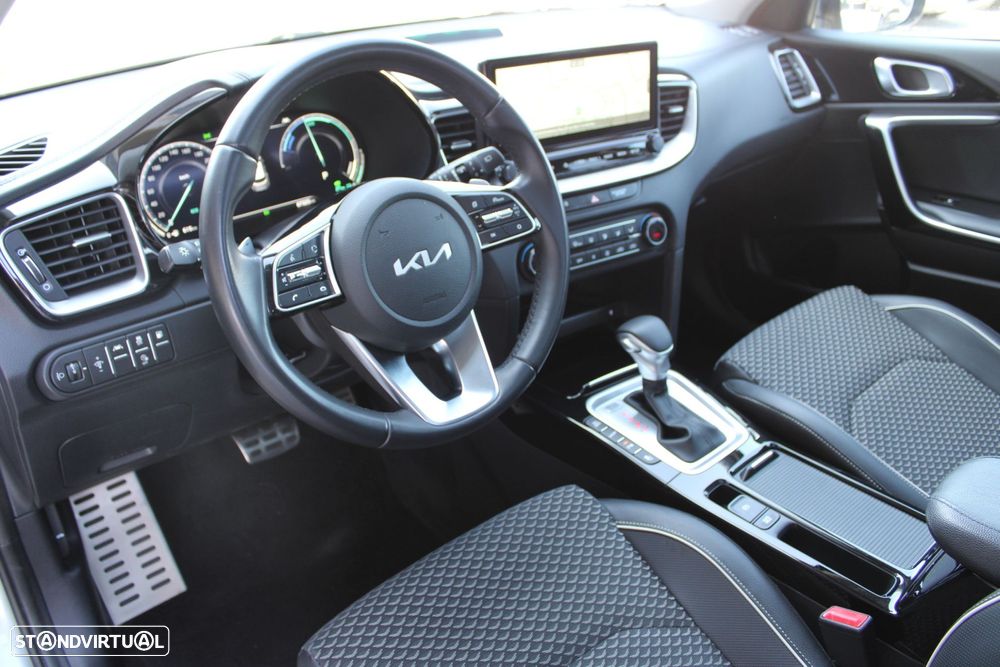 Kia XCeed 1.6 GDi PHEV First Edition+SRF - 11
