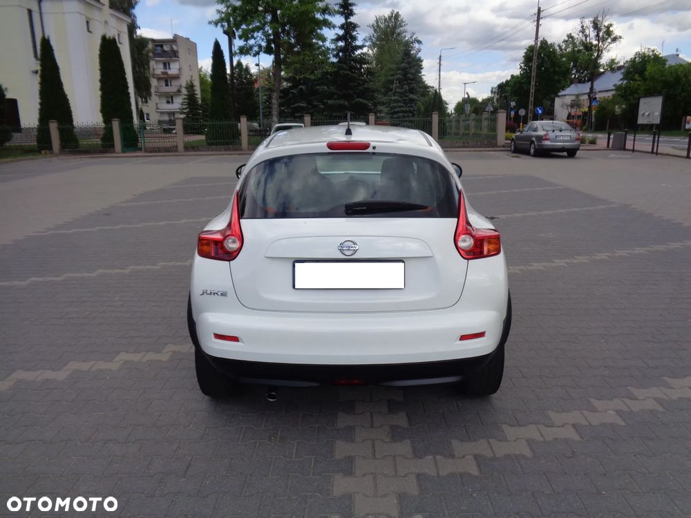 Nissan Juke 1.6 Tekna S&S - 16