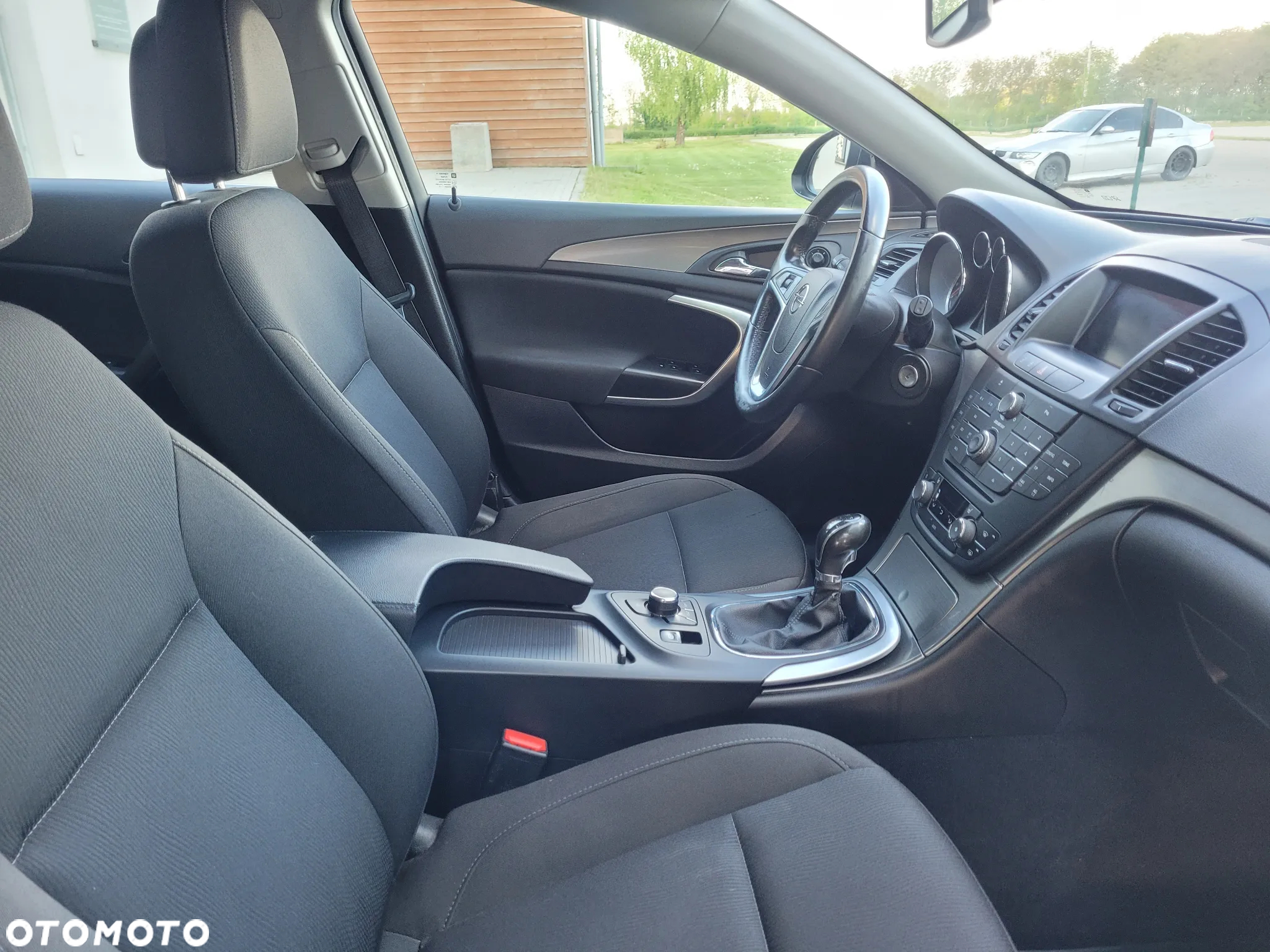 Opel Insignia - 17