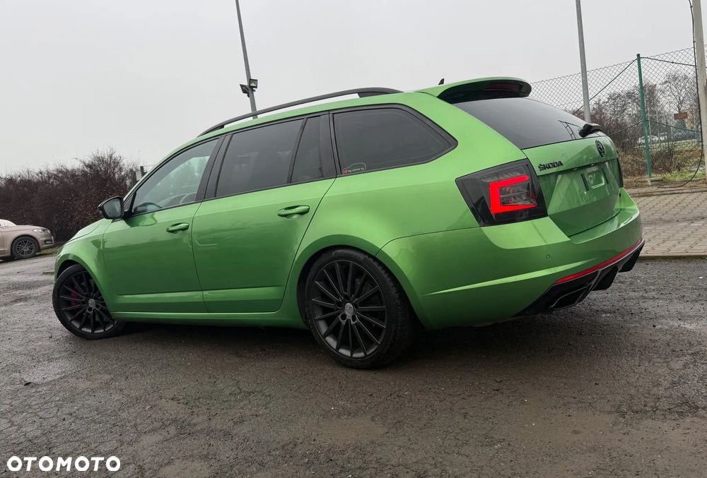 Skoda Octavia 2.0 TSI RS 230 - 10