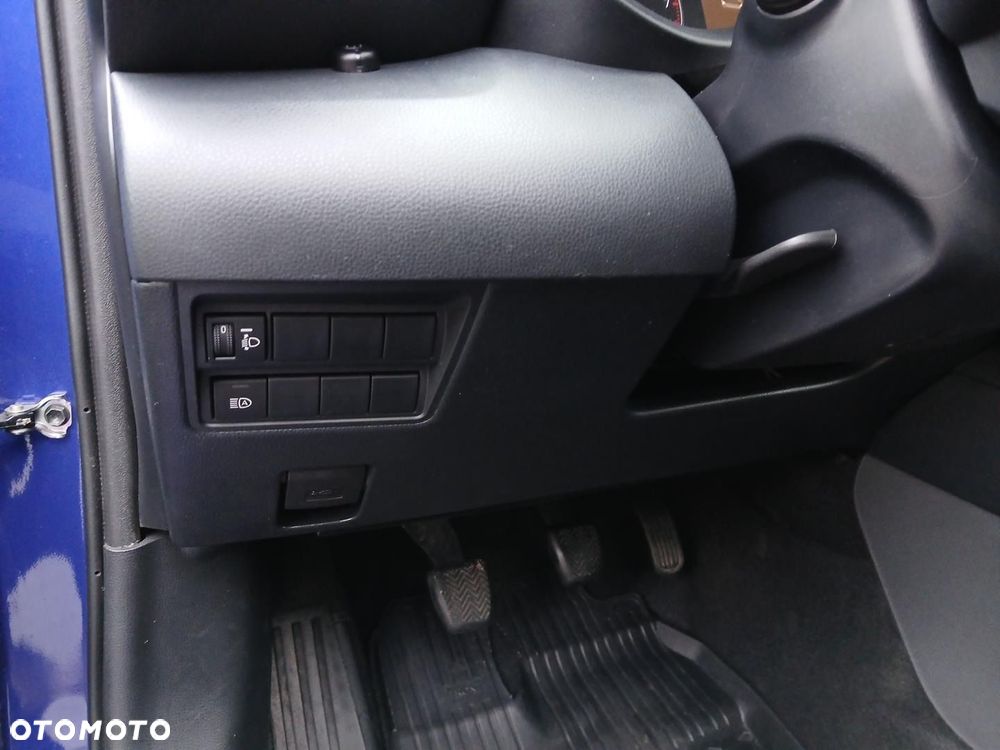 Toyota Yaris - 38
